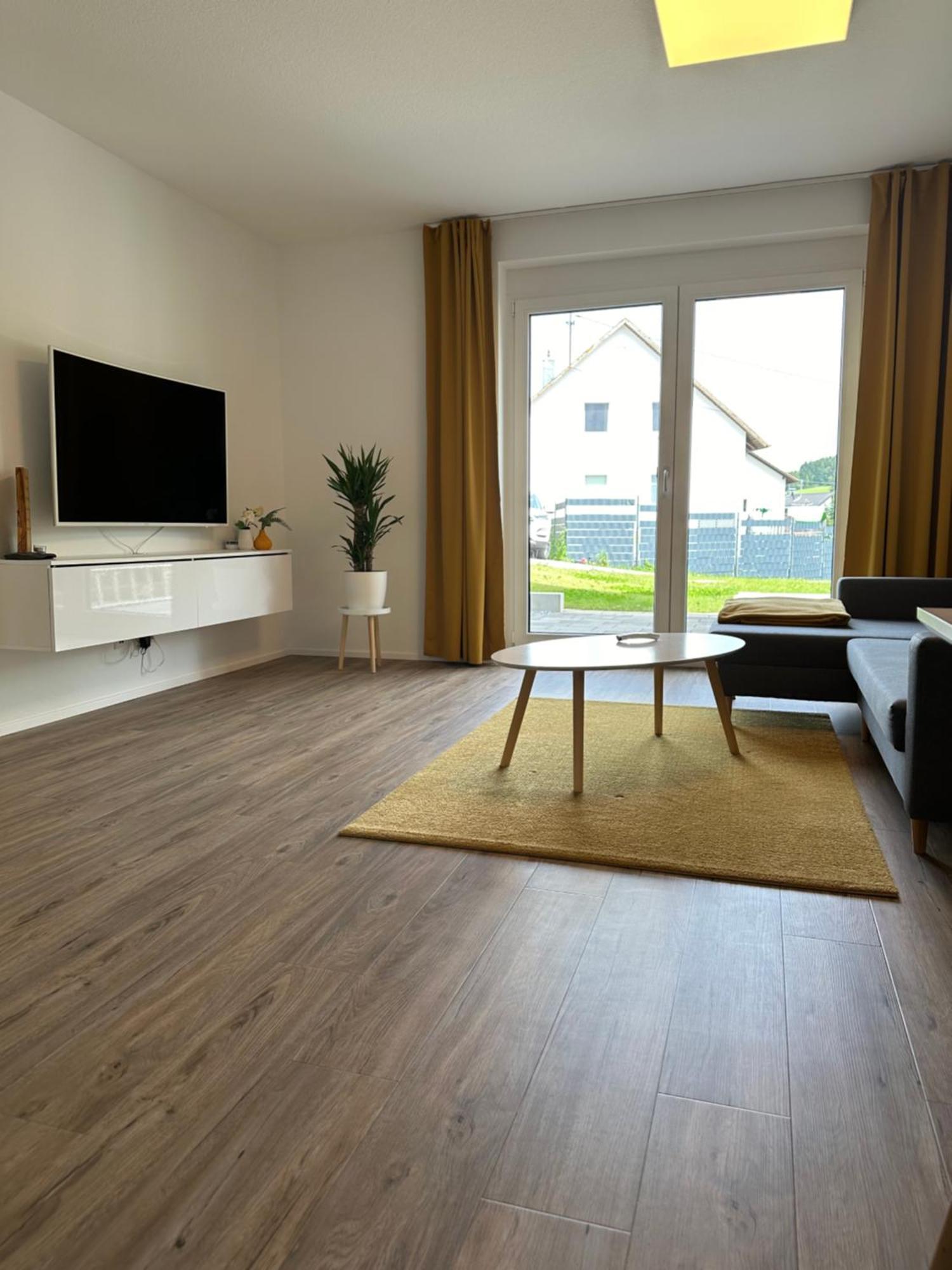 Ferienwohnung Gerstenecker Hausen am Tann Bagian luar foto